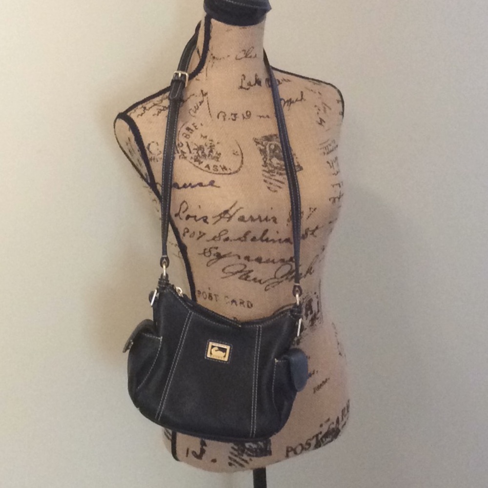 Dooney & Bourke Crossbody bag
